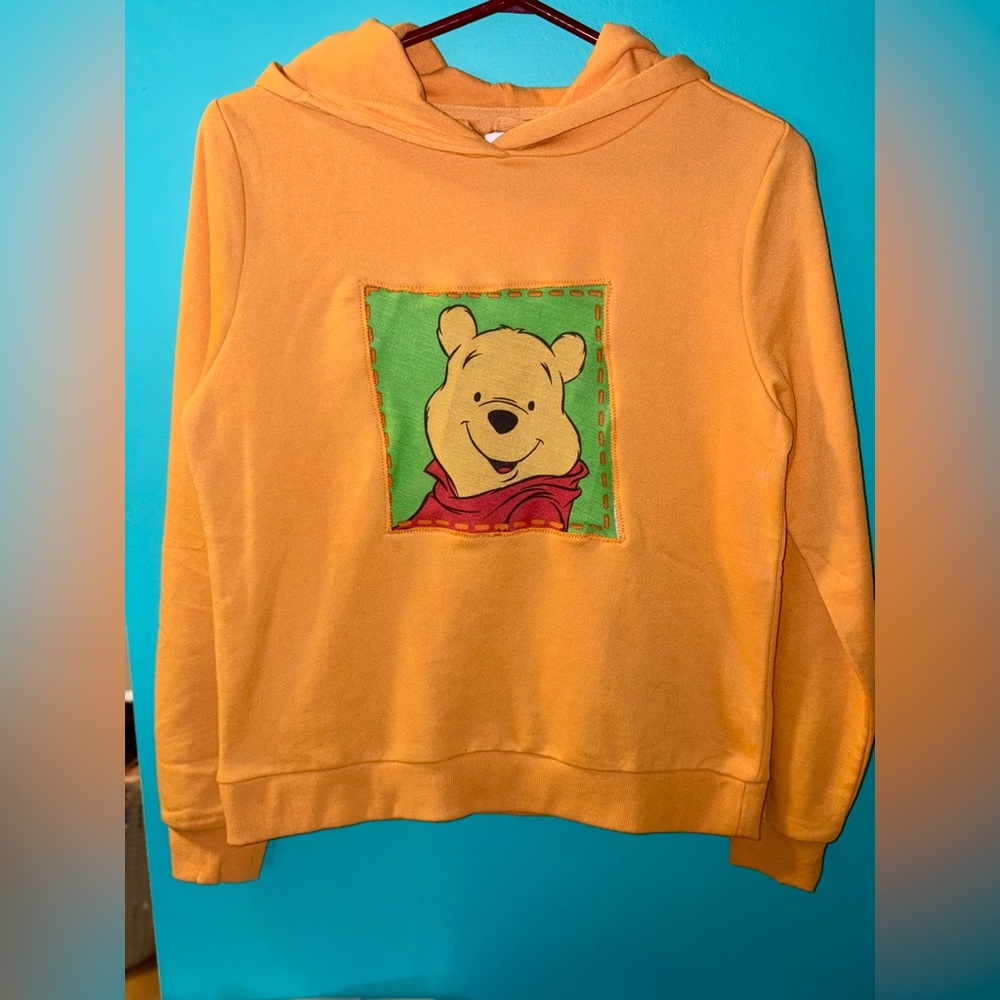NWT Reworked Winnie the Pooh Hoodie 🍯🧸